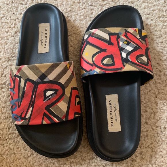 burberry slides graffiti